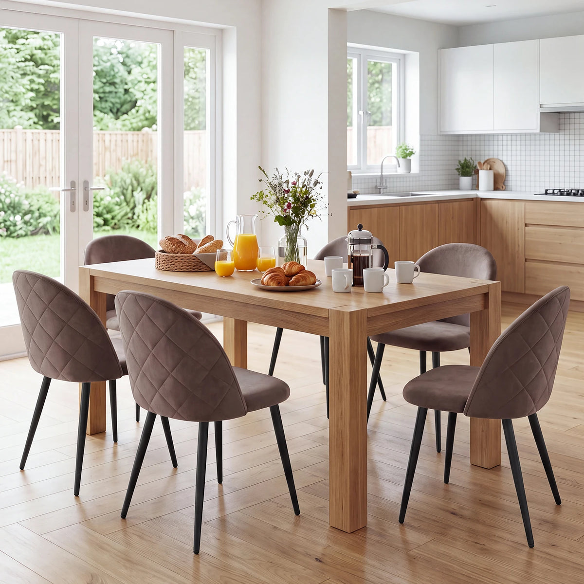 Lot de 4 Chaises de Salle à Manger en Velours avec Pieds en Métal - Chaises Modernes au Design Scandinave Chic - Fauteuils Confortables pour Cuisine, Chambre, Coiffeuse et Réceptions