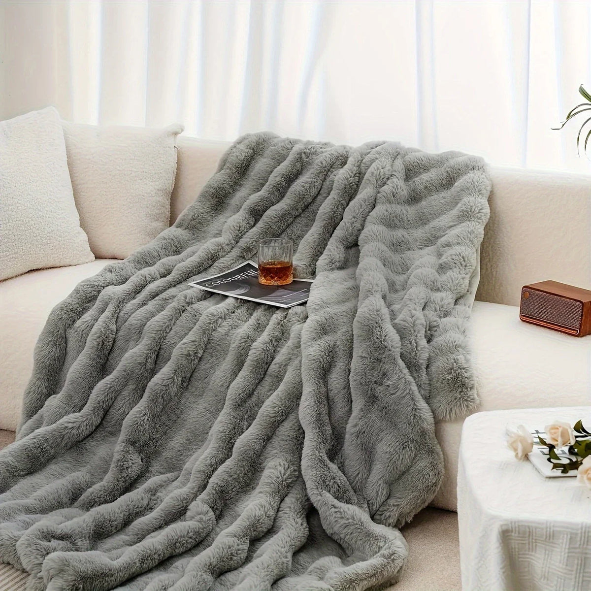 Plaid douillet en fausse fourrure de lapin