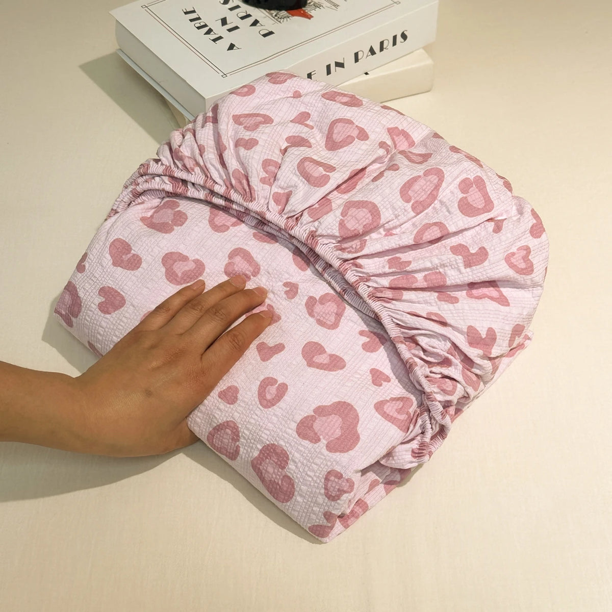 Leopard Printed Fitted Bed Sheet Non-slip Fitted Sheet Single/Queen/King Drap De Lit Skin-friendly Soft Bed Sheets on Elastic