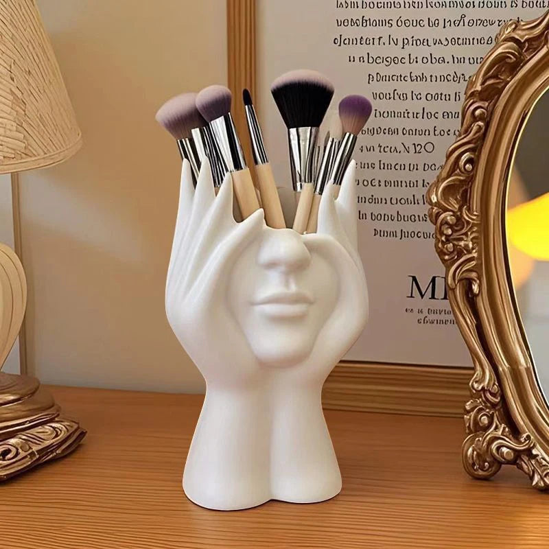1PC Creative Human Body Art Styling Office Supplies Desktop Multifunctional Storage Pen Holder Makeup Brush Holder Decoration