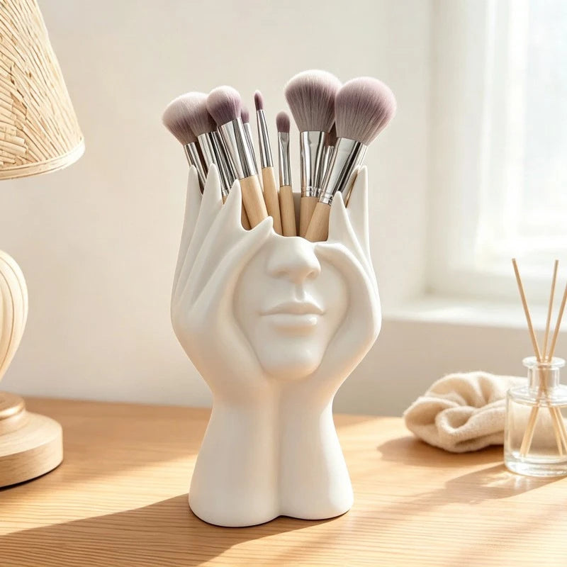 1PC Creative Human Body Art Styling Office Supplies Desktop Multifunctional Storage Pen Holder Makeup Brush Holder Decoration