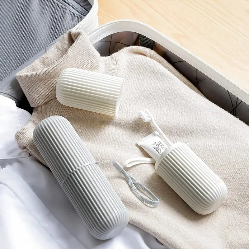 Étui de protection portable pour brosse à dents et dentifrice -