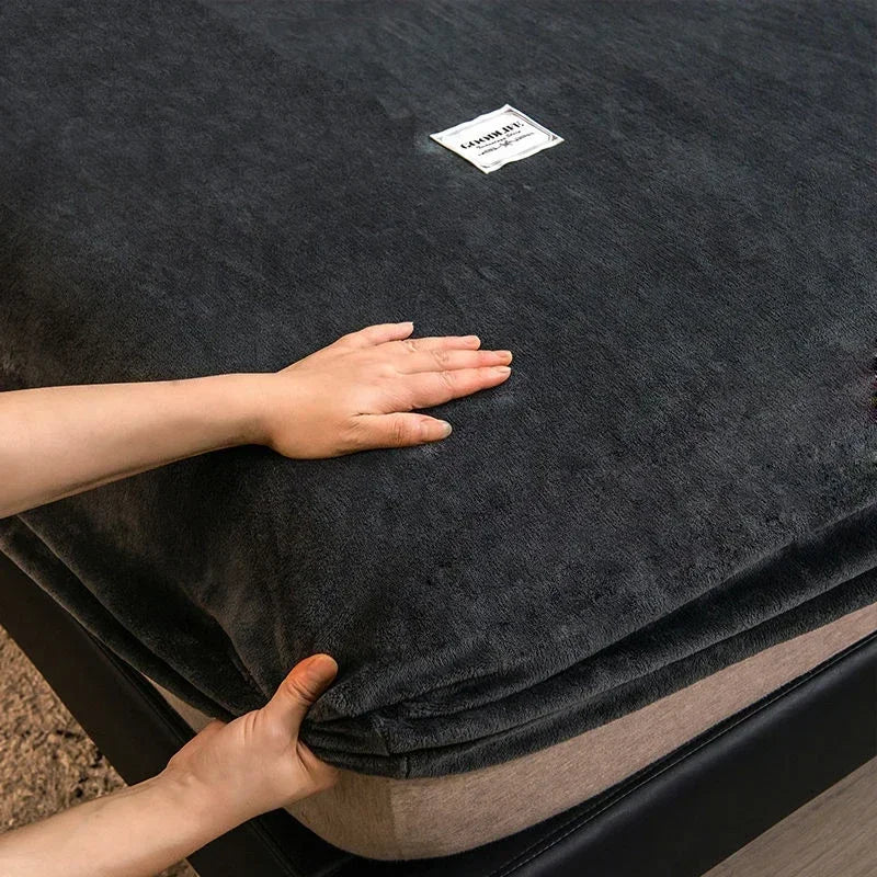 Drap-housse et housse de matelas moelleuse en polaire corail
