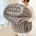 Couverture multifonctionnelle en flanelle à larges rayures épaisses pour l'automne et l'hiver, utilisable comme drap de lit, Plaid pour canapé ou couverture de sieste